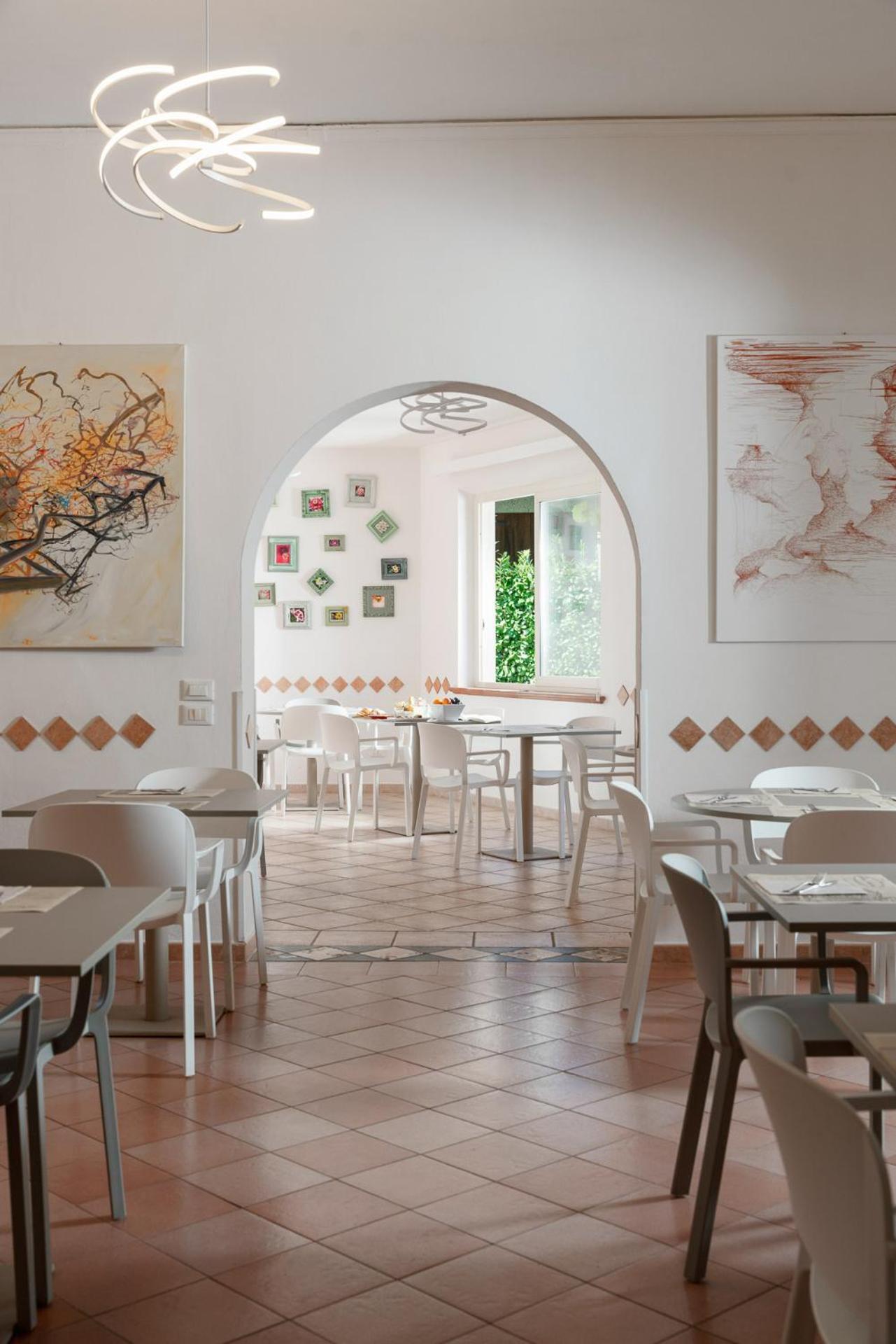 Hotel Azzurra مارينا دي بييتراسانْت المظهر الخارجي الصورة